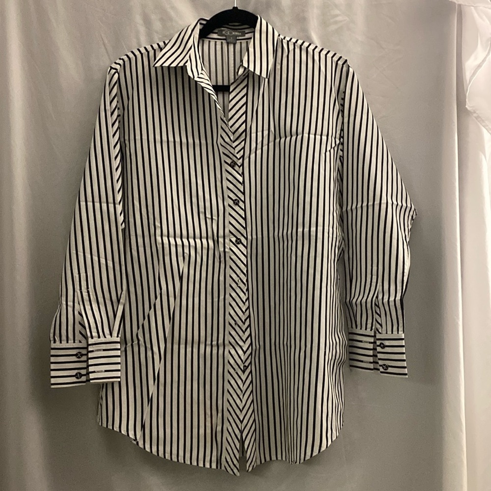 NWOT Go Silk Women’s Oxford